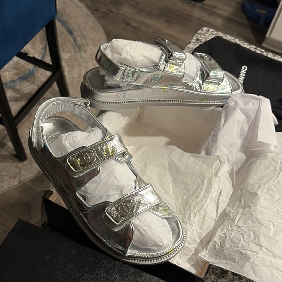 CHANEL Silver Sandals with Adjustable Straps - Picture 2 of 7